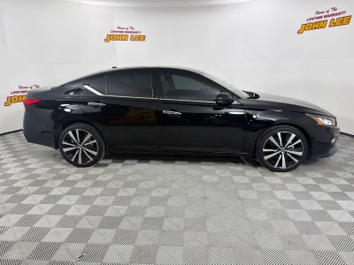 2021 Nissan Altima 2.5 Platinum