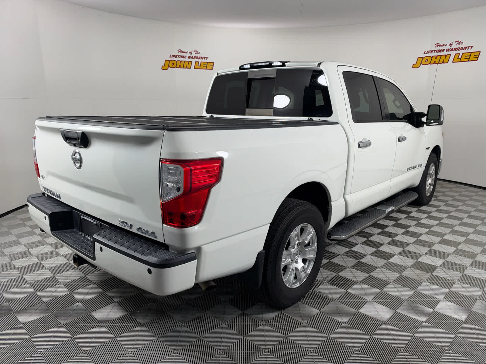2019 Nissan Titan SV