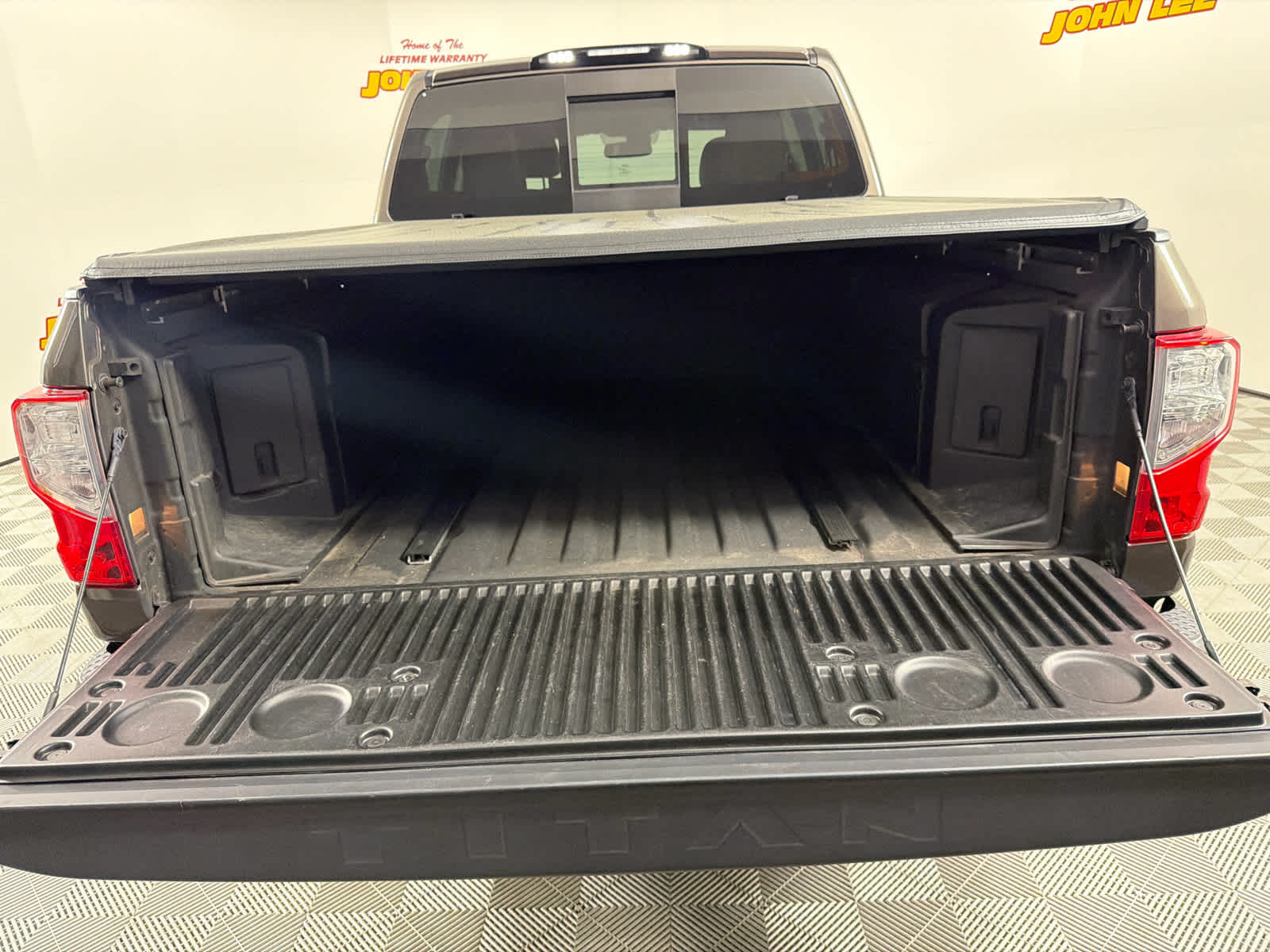 2019 Nissan Titan Platinum Reserve