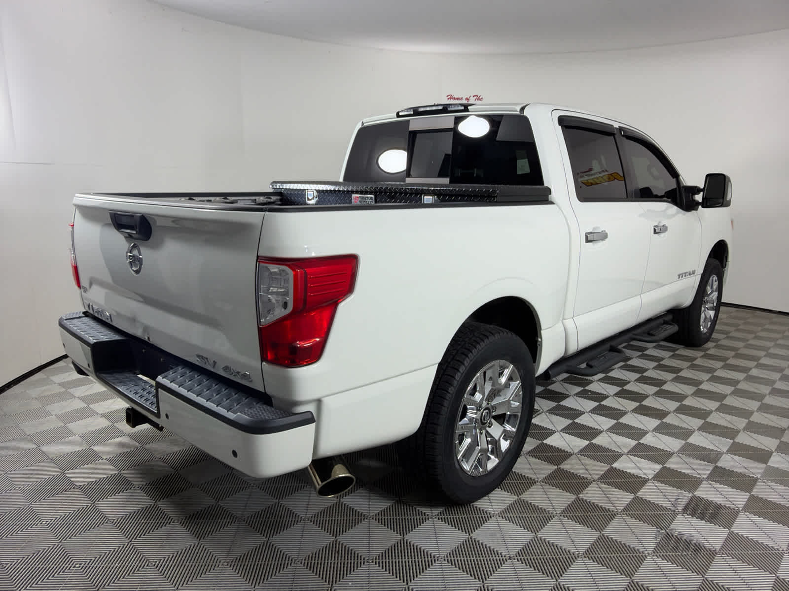 2021 Nissan Titan SV