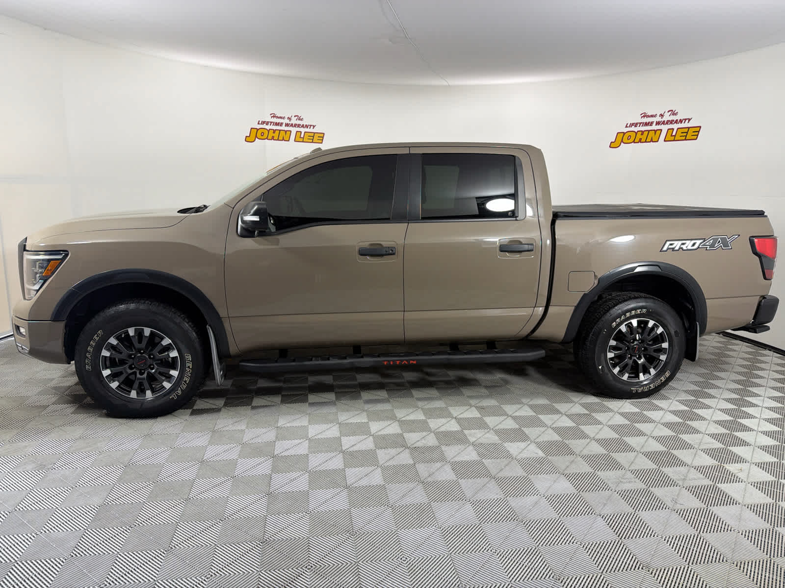 2021 Nissan Titan PRO-4X