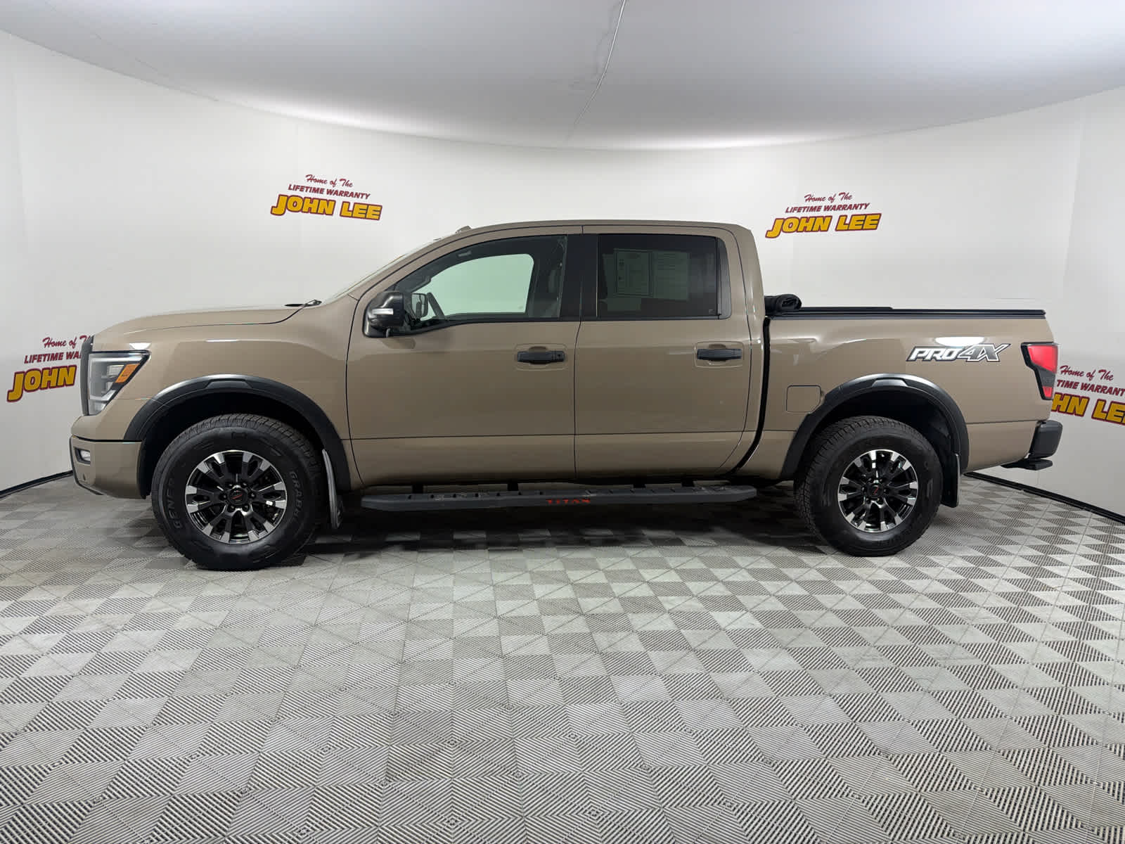 2021 Nissan Titan PRO-4X