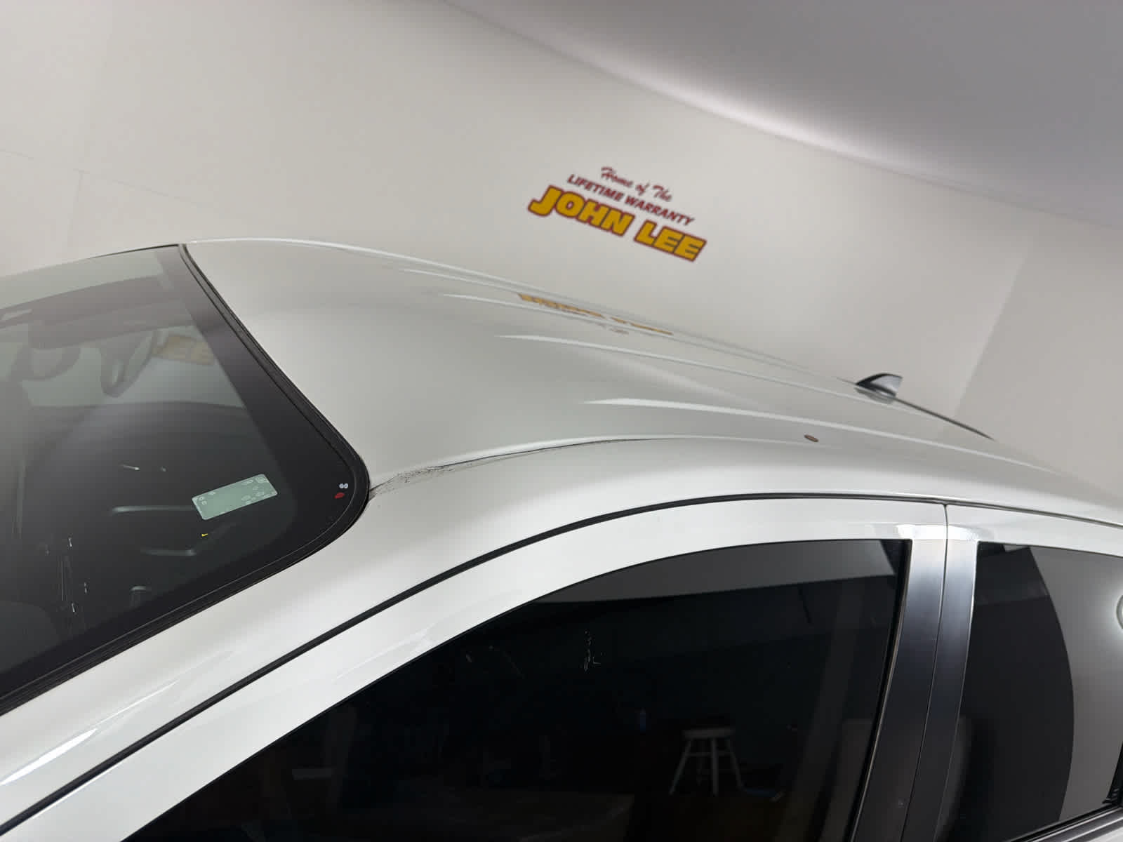 2023 Nissan Titan SV