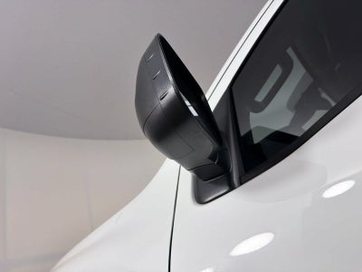 2023 Nissan Titan SV