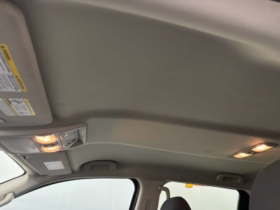 2023 Nissan Titan SV