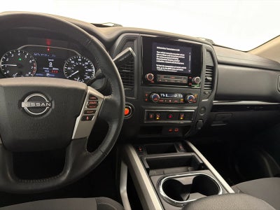 2023 Nissan Titan SV