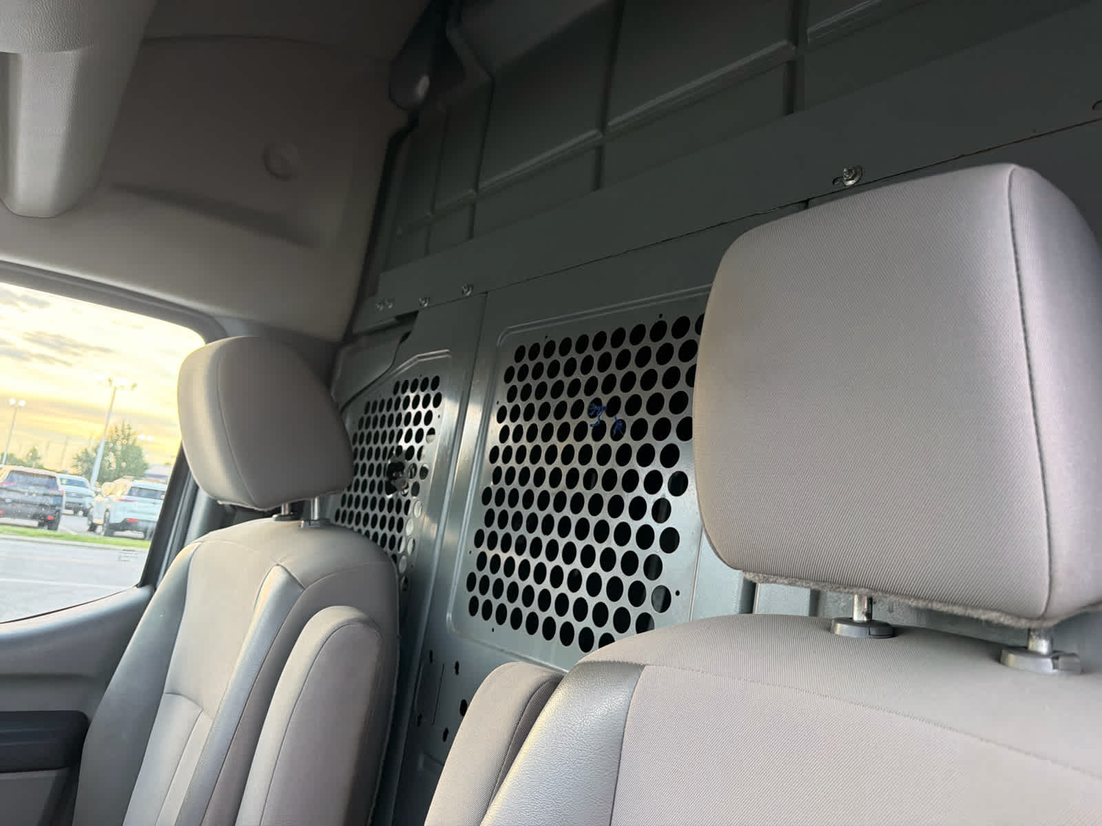 2020 Nissan NV2500HD S