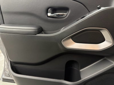 2025 Nissan Frontier King Cab® SV
