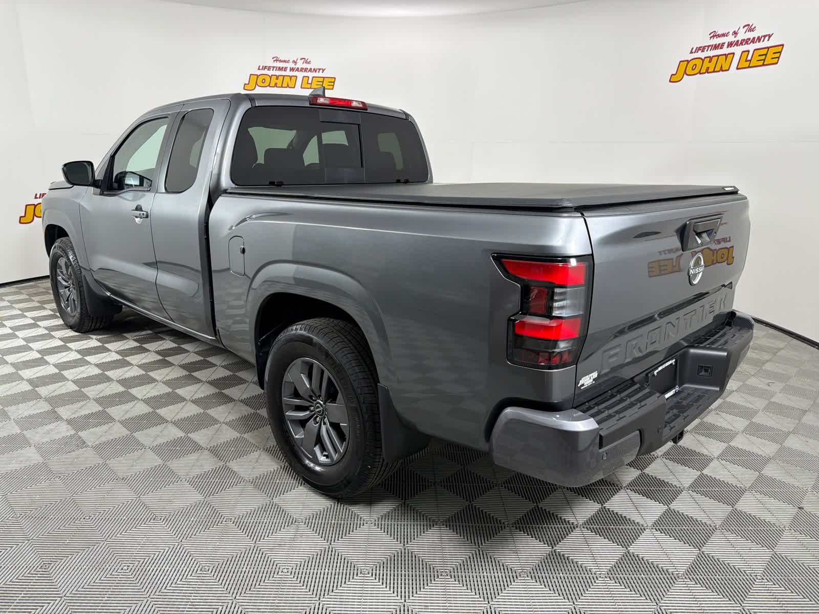2025 Nissan Frontier King Cab® SV