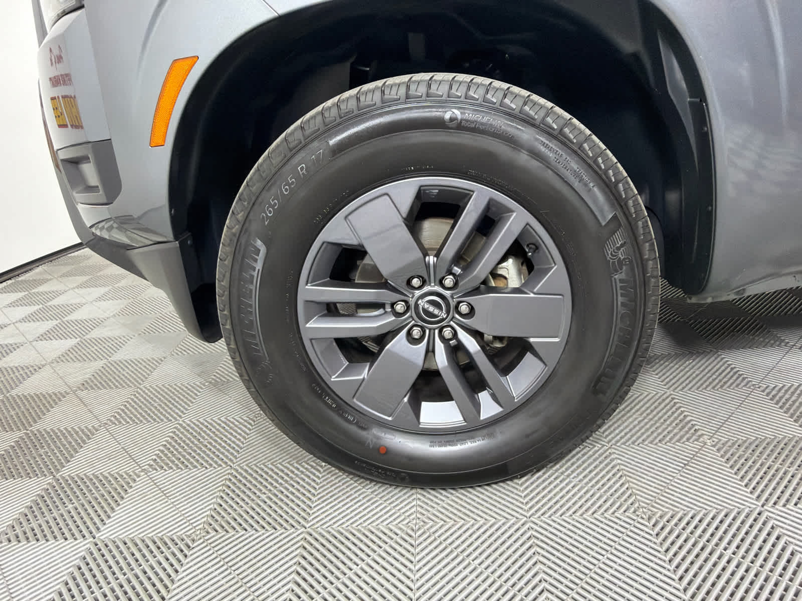 2025 Nissan Frontier King Cab® SV