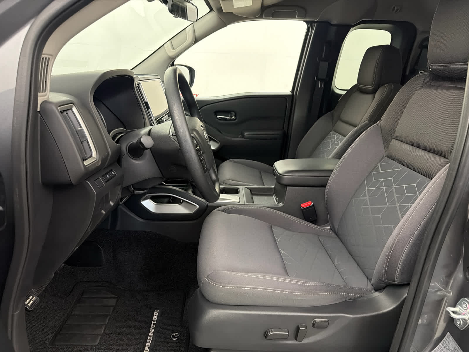 2025 Nissan Frontier King Cab® SV
