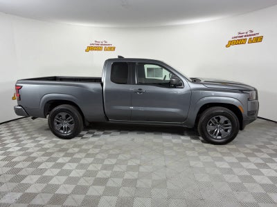 2025 Nissan Frontier King Cab® SV