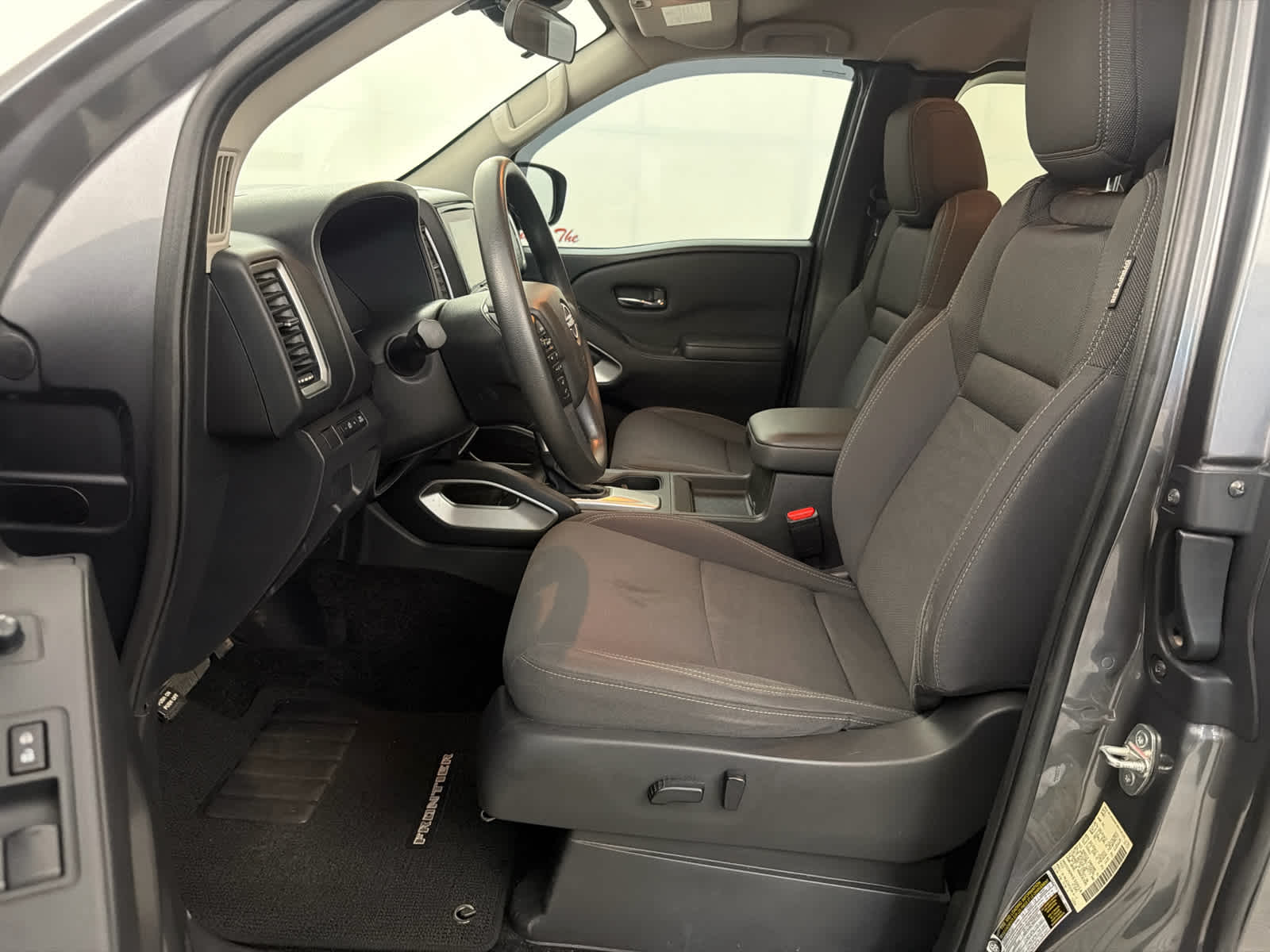 2023 Nissan Frontier King Cab® SV