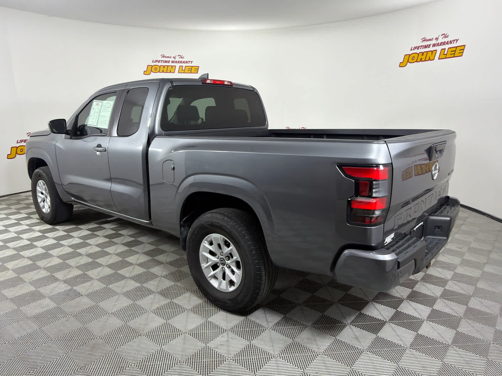 2024 Nissan Frontier King Cab® SV