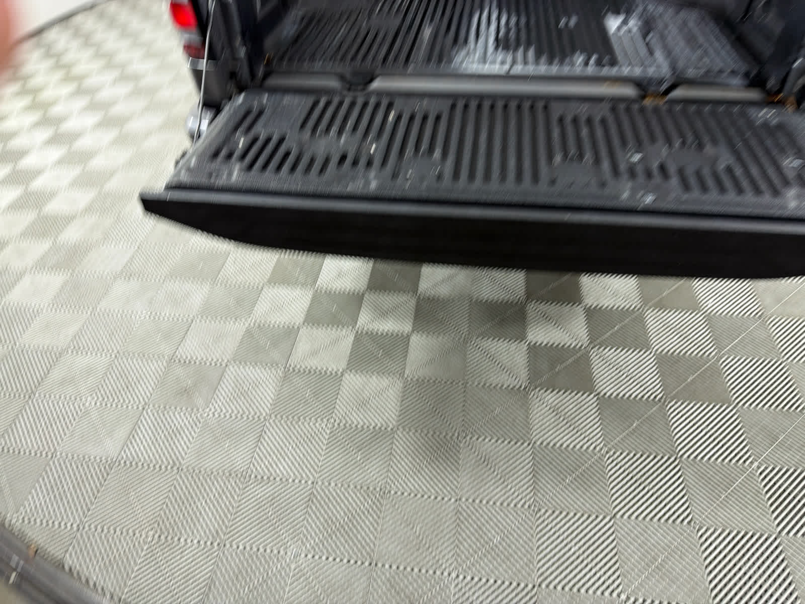 2024 Nissan Frontier King Cab® SV