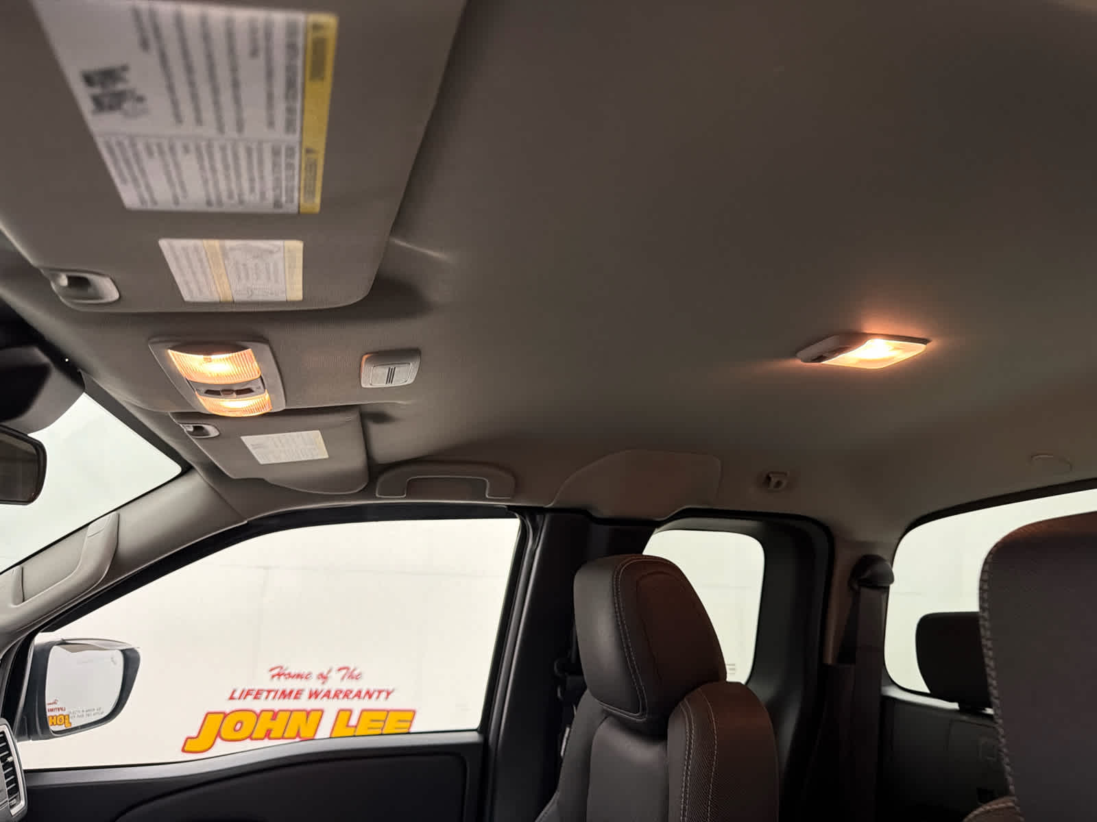 2022 Nissan Frontier King Cab® SV