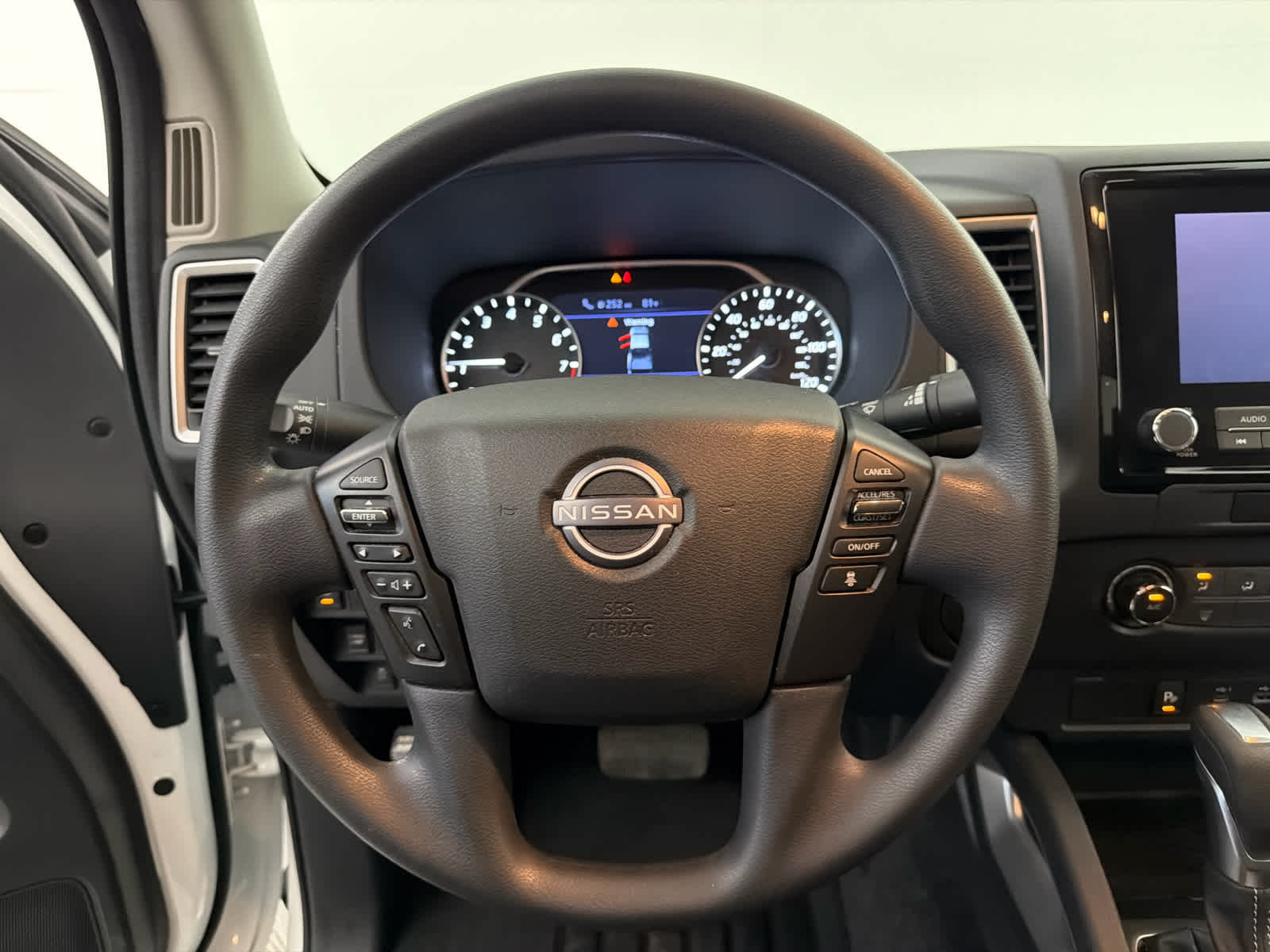 2022 Nissan Frontier King Cab® SV