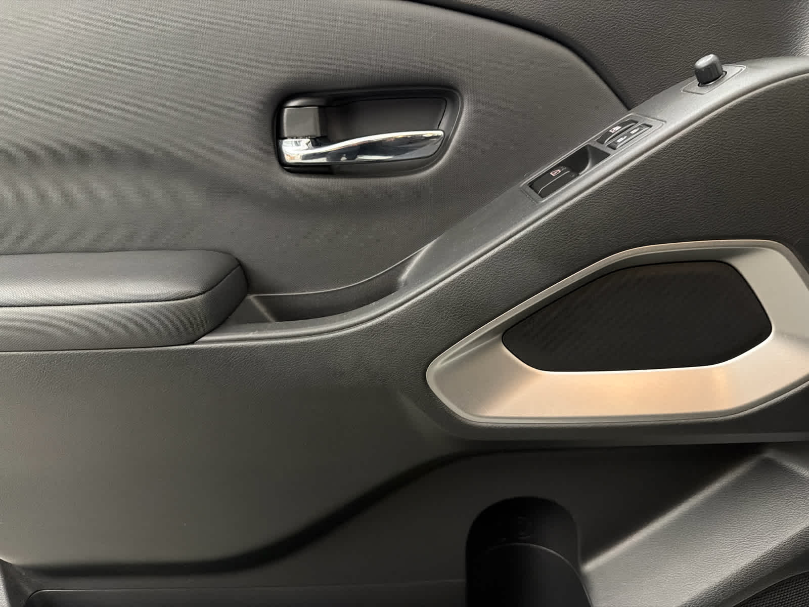 2022 Nissan Frontier King Cab® SV