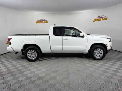2022 Nissan Frontier King Cab® SV