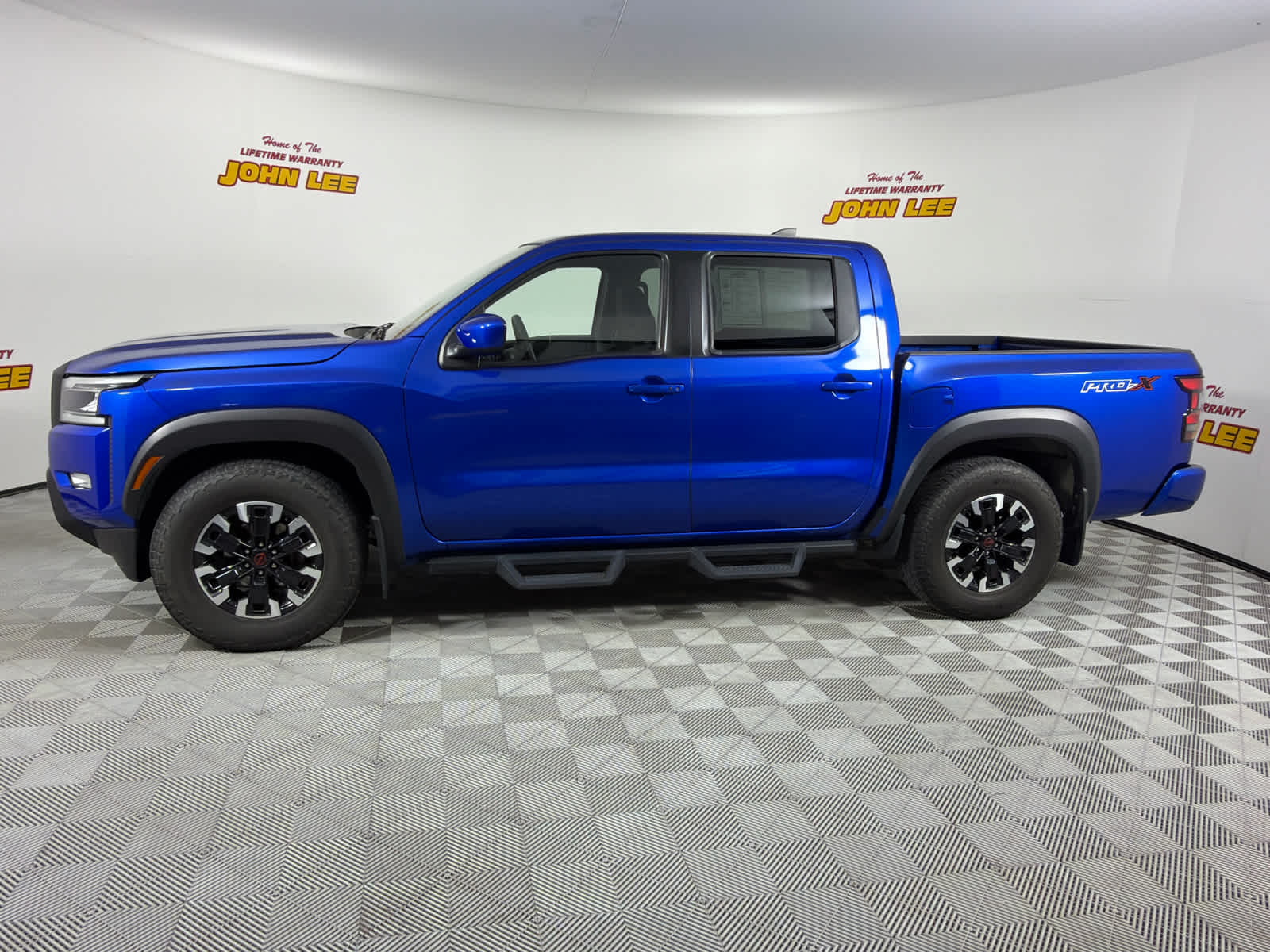2024 Nissan Frontier PRO-X