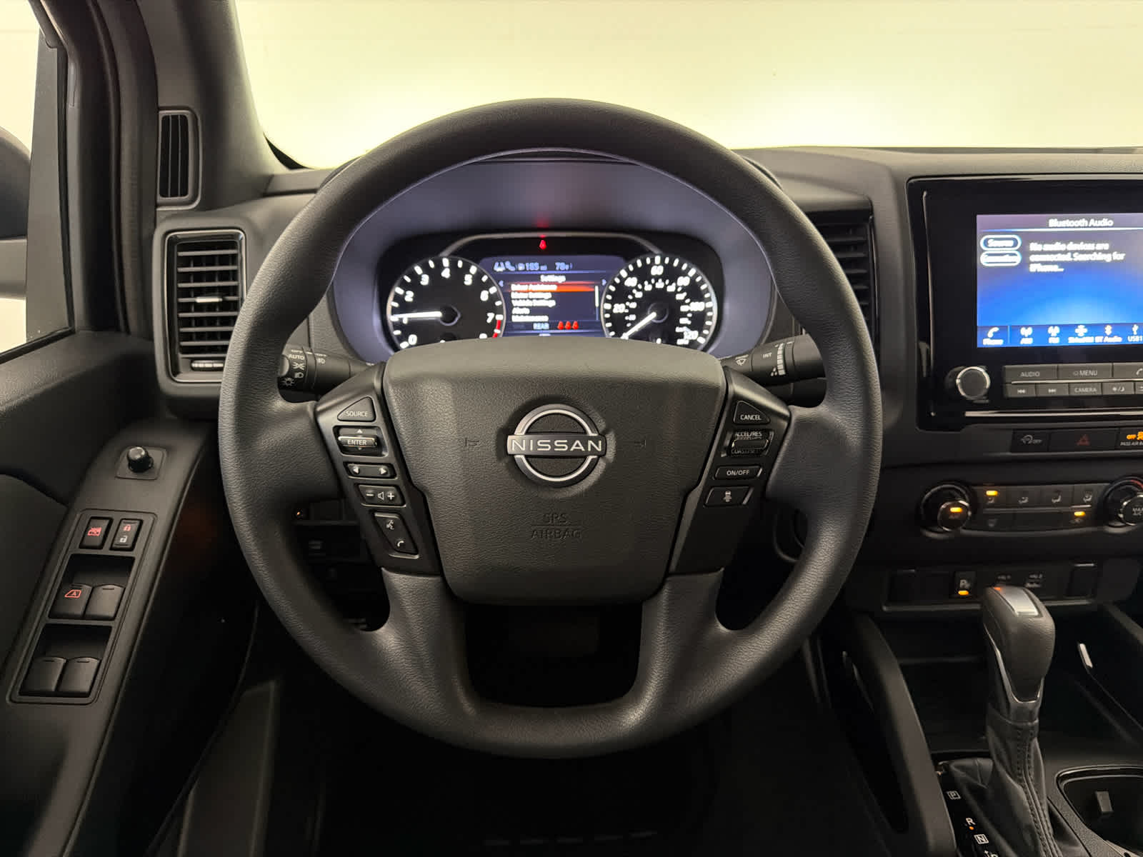 2023 Nissan Frontier Crew Cab SV