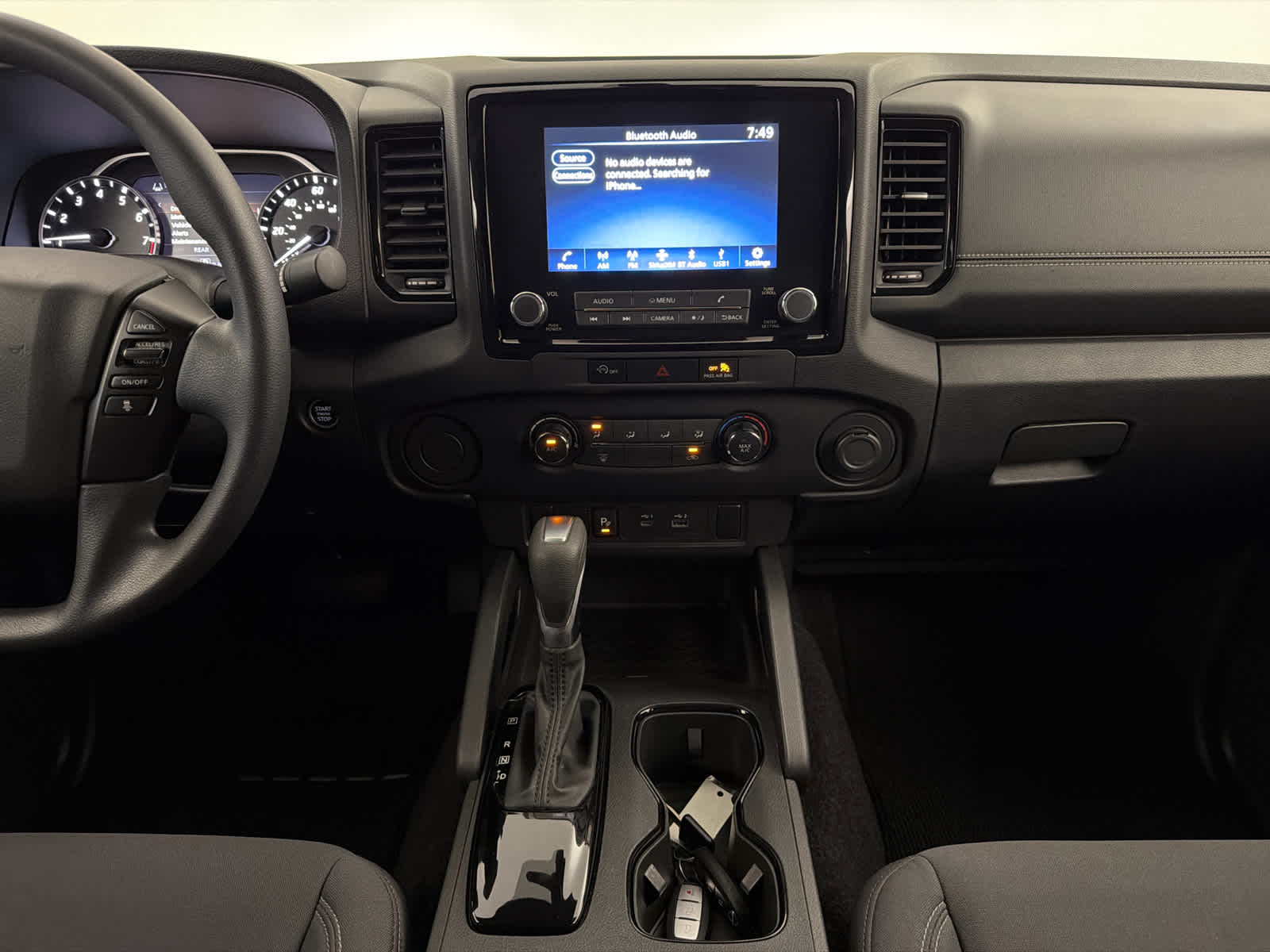 2023 Nissan Frontier Crew Cab SV