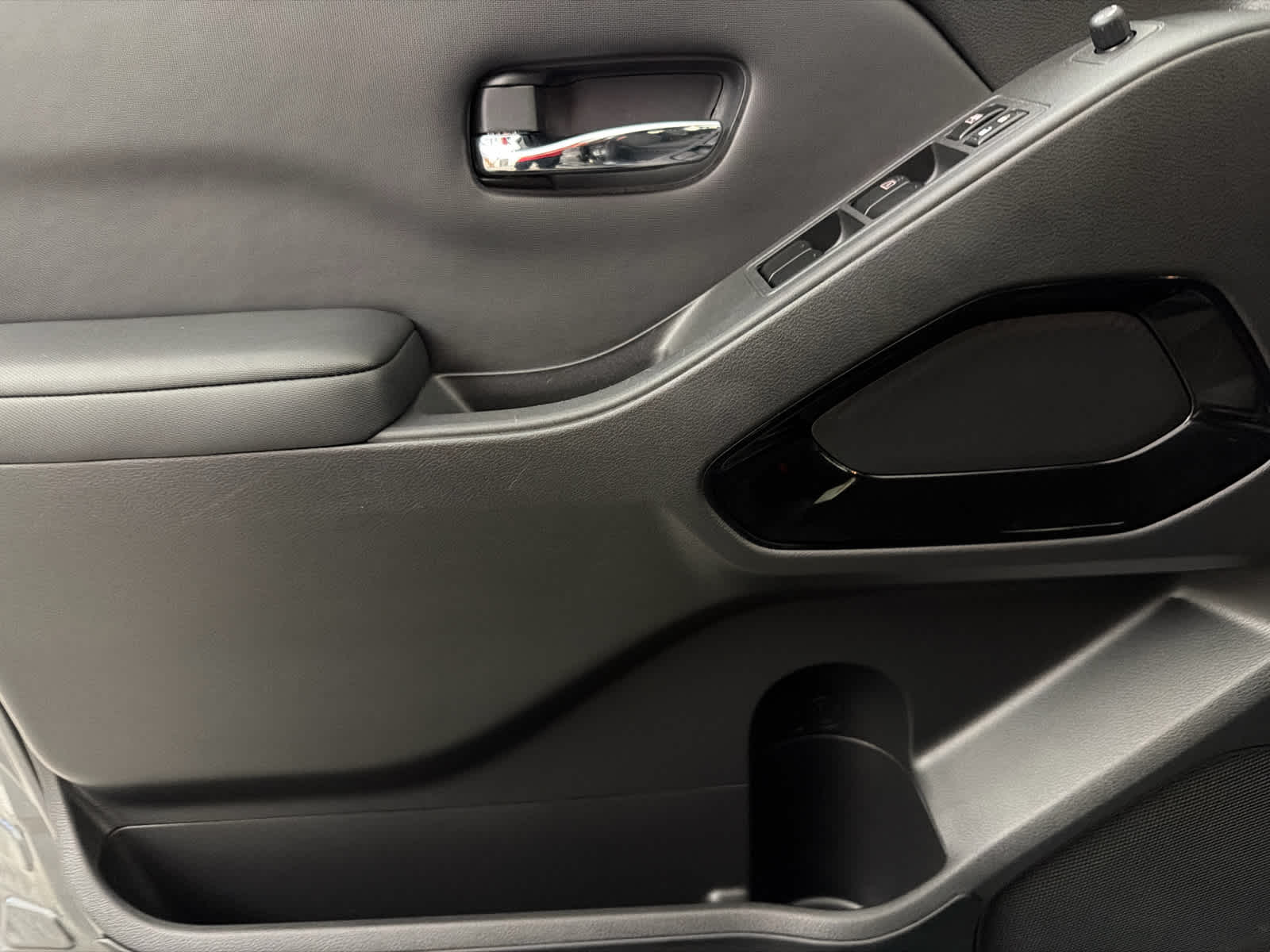 2023 Nissan Frontier Crew Cab SV