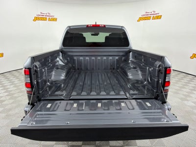 2023 Nissan Frontier Crew Cab SV