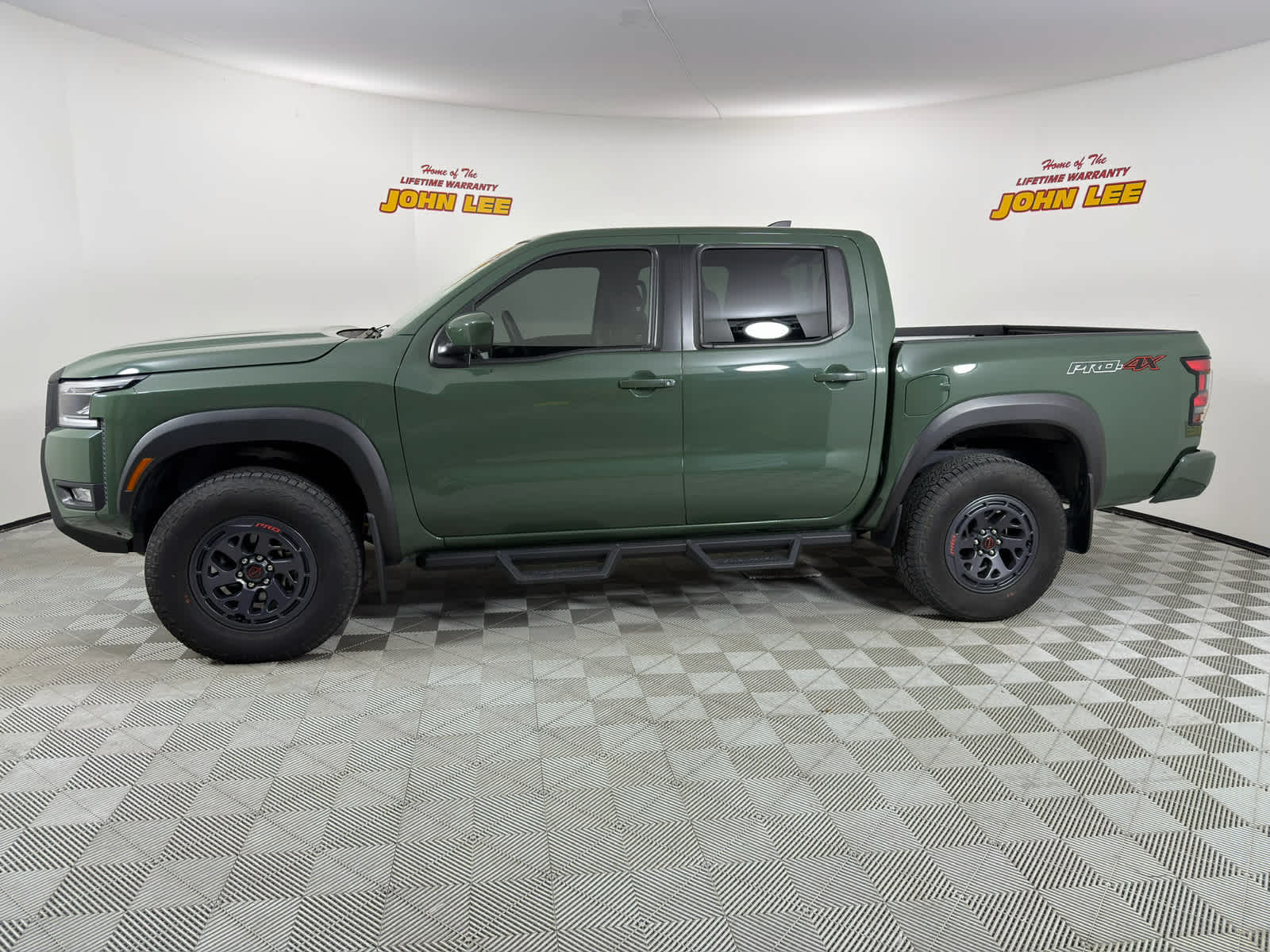 2025 Nissan Frontier Crew Cab PRO-4X®