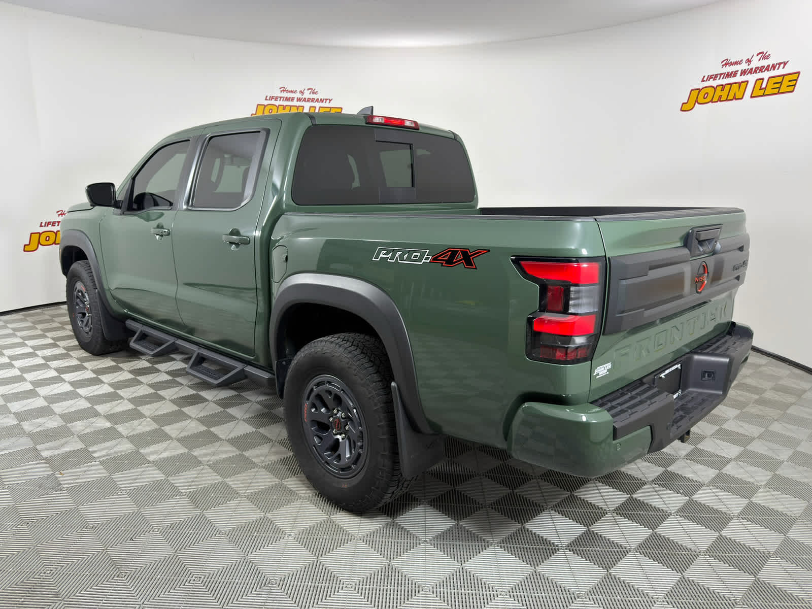 2025 Nissan Frontier Crew Cab PRO-4X®