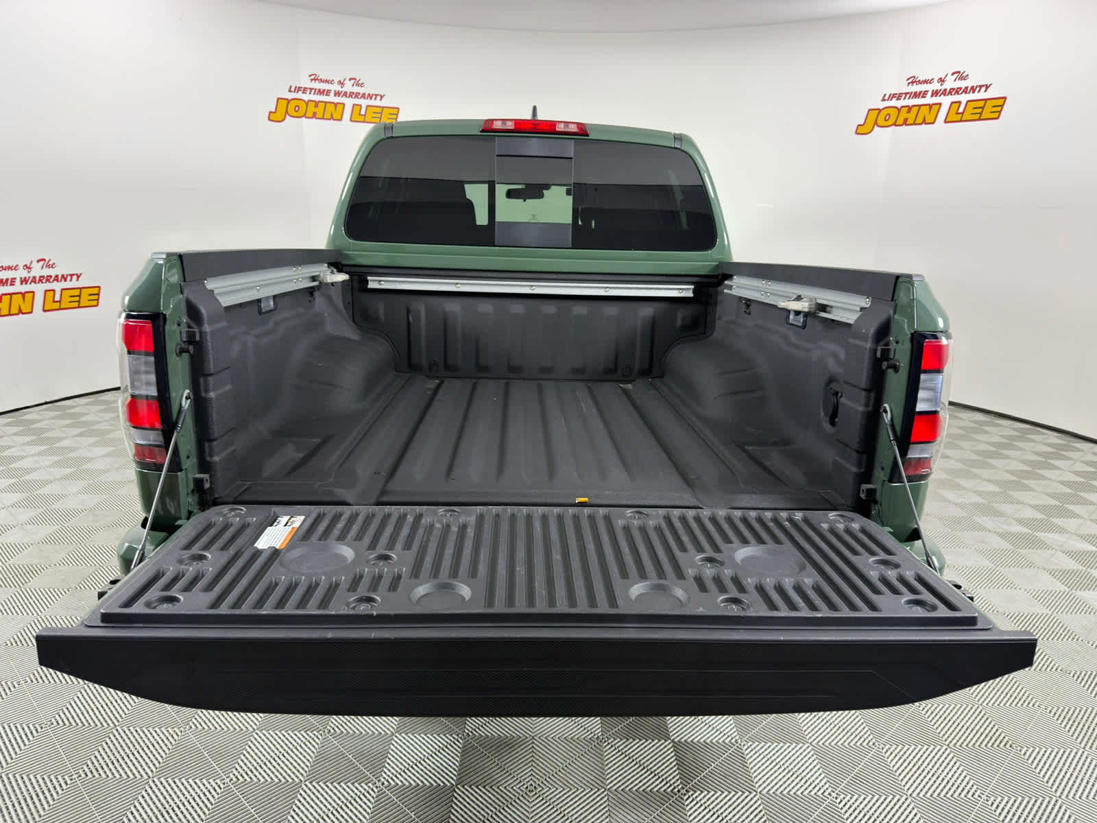 2025 Nissan Frontier Crew Cab PRO-4X®