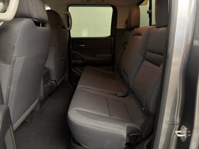 2023 Nissan Frontier Crew Cab SV