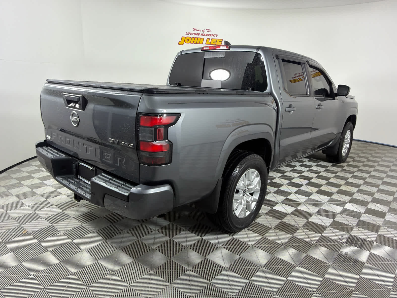 2023 Nissan Frontier Crew Cab SV