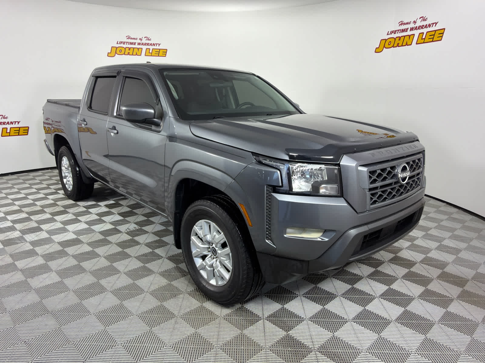2023 Nissan Frontier Crew Cab SV