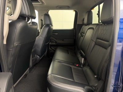 2023 Nissan Frontier Crew Cab SV