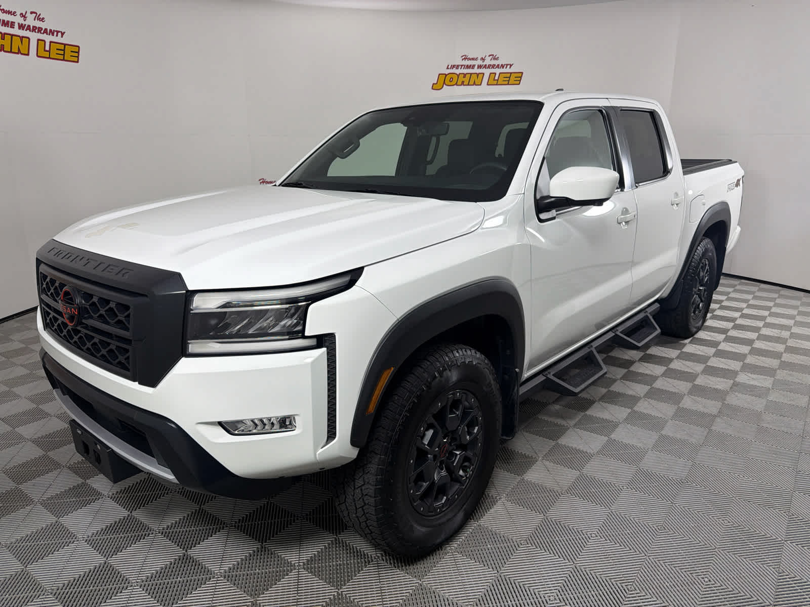 2023 Nissan Frontier Crew Cab PRO-4X®