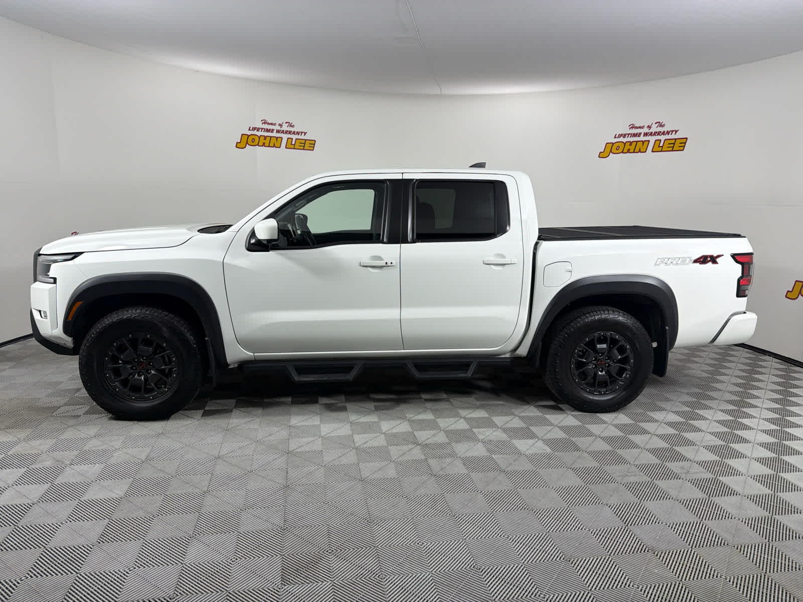 2023 Nissan Frontier Crew Cab PRO-4X®