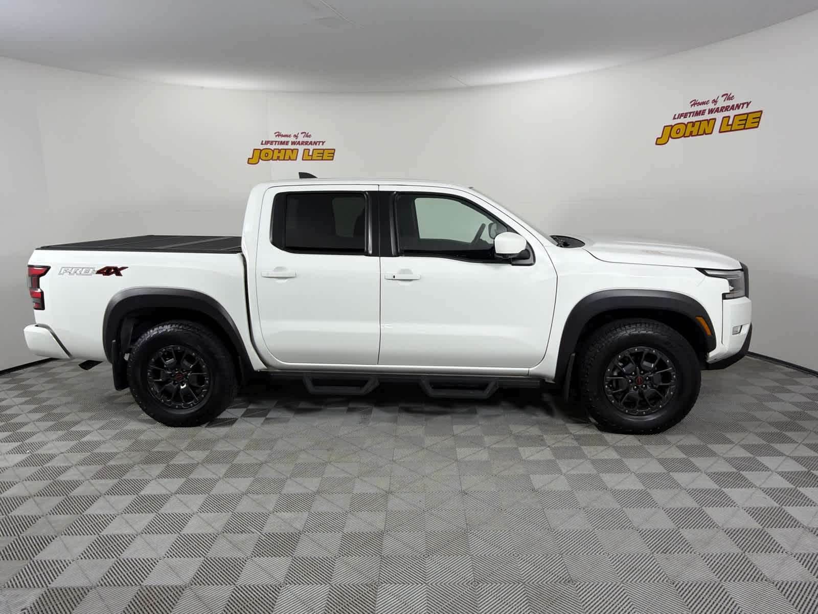 2023 Nissan Frontier Crew Cab PRO-4X®