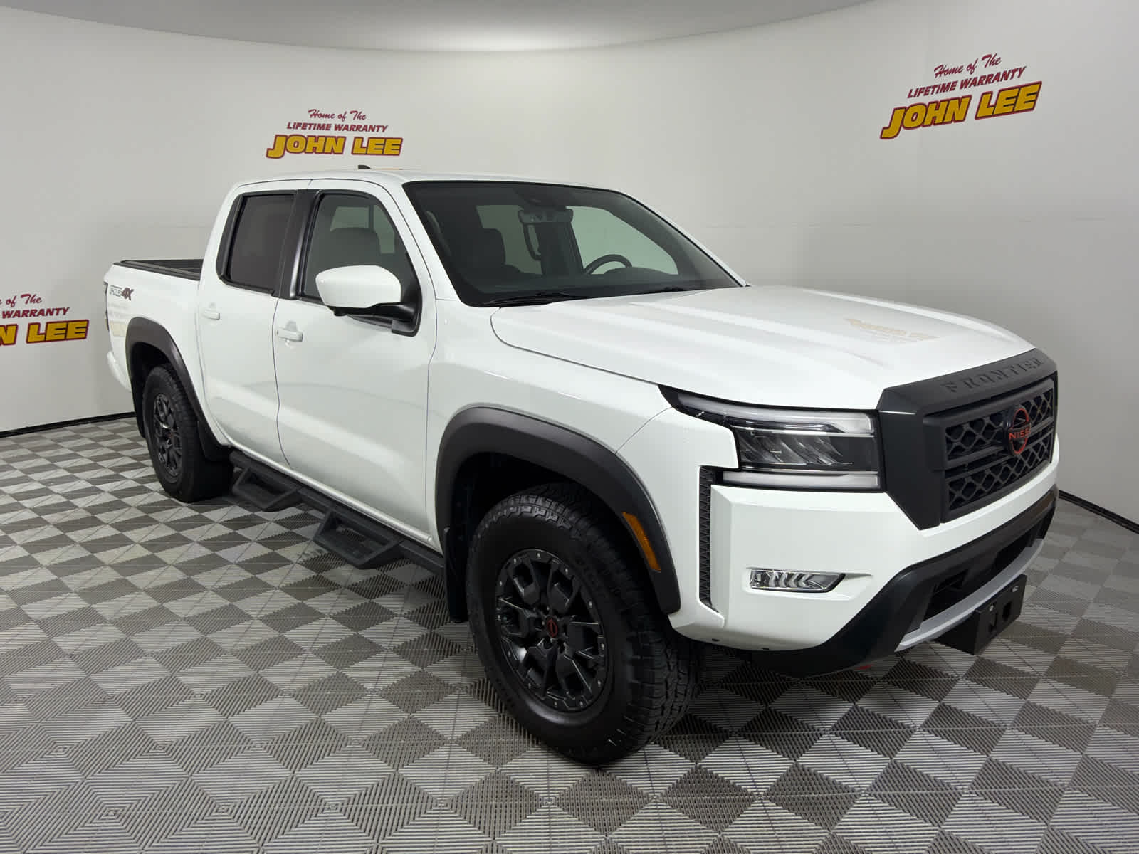 2023 Nissan Frontier Crew Cab PRO-4X®