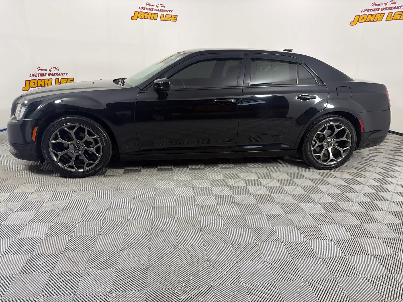 2016 Chrysler 300 300S