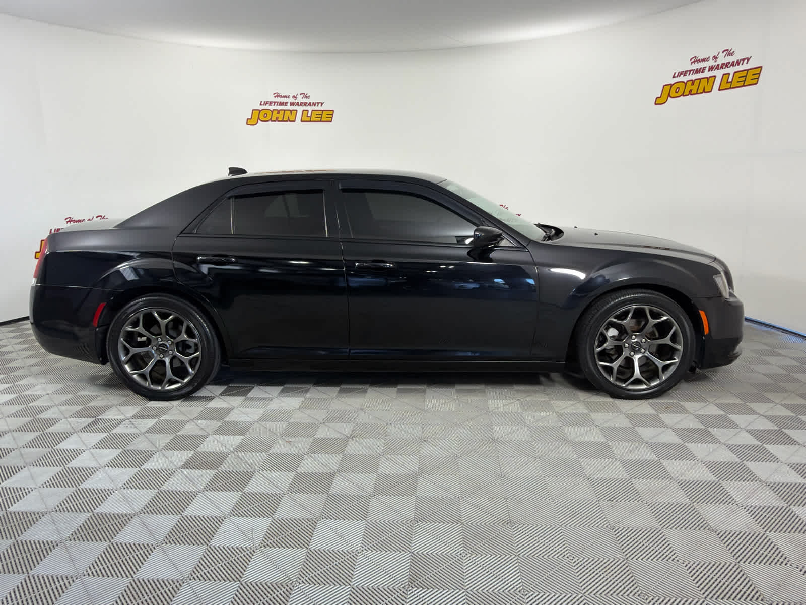 2016 Chrysler 300 300S