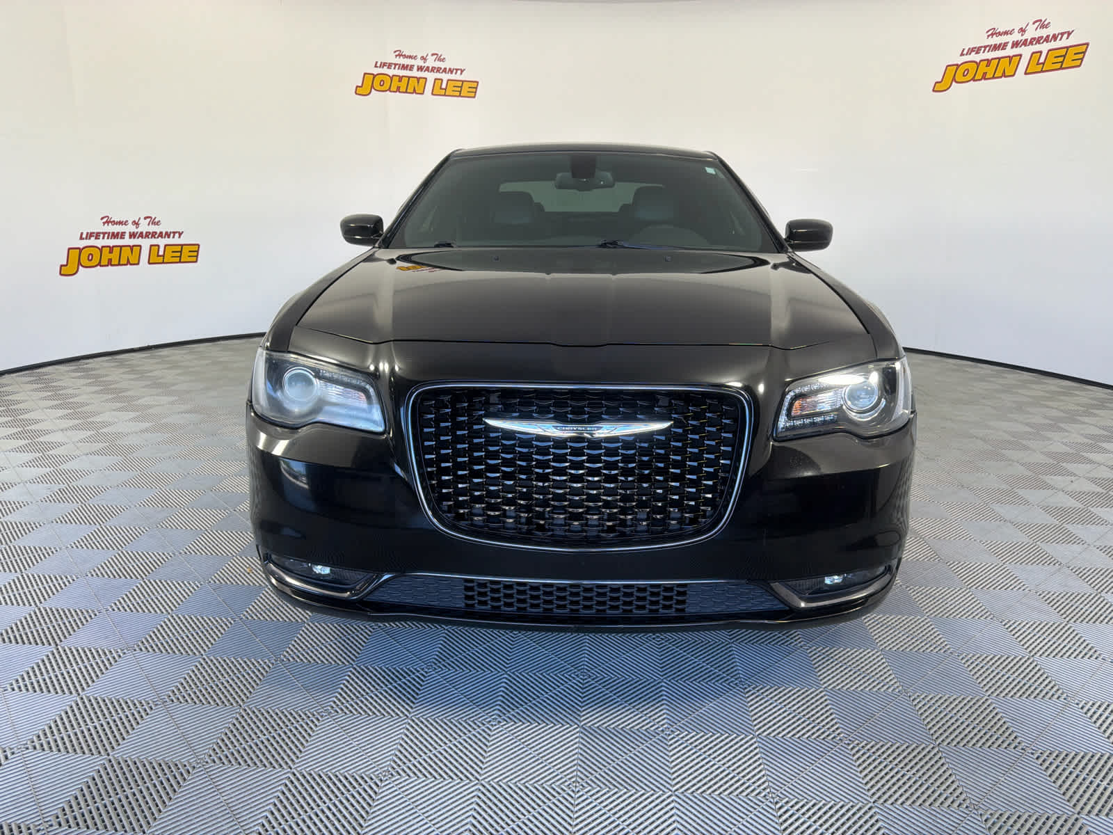 2016 Chrysler 300 300S