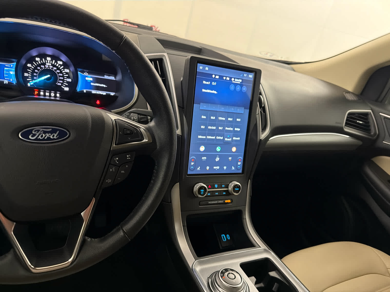 2021 Ford Edge SEL