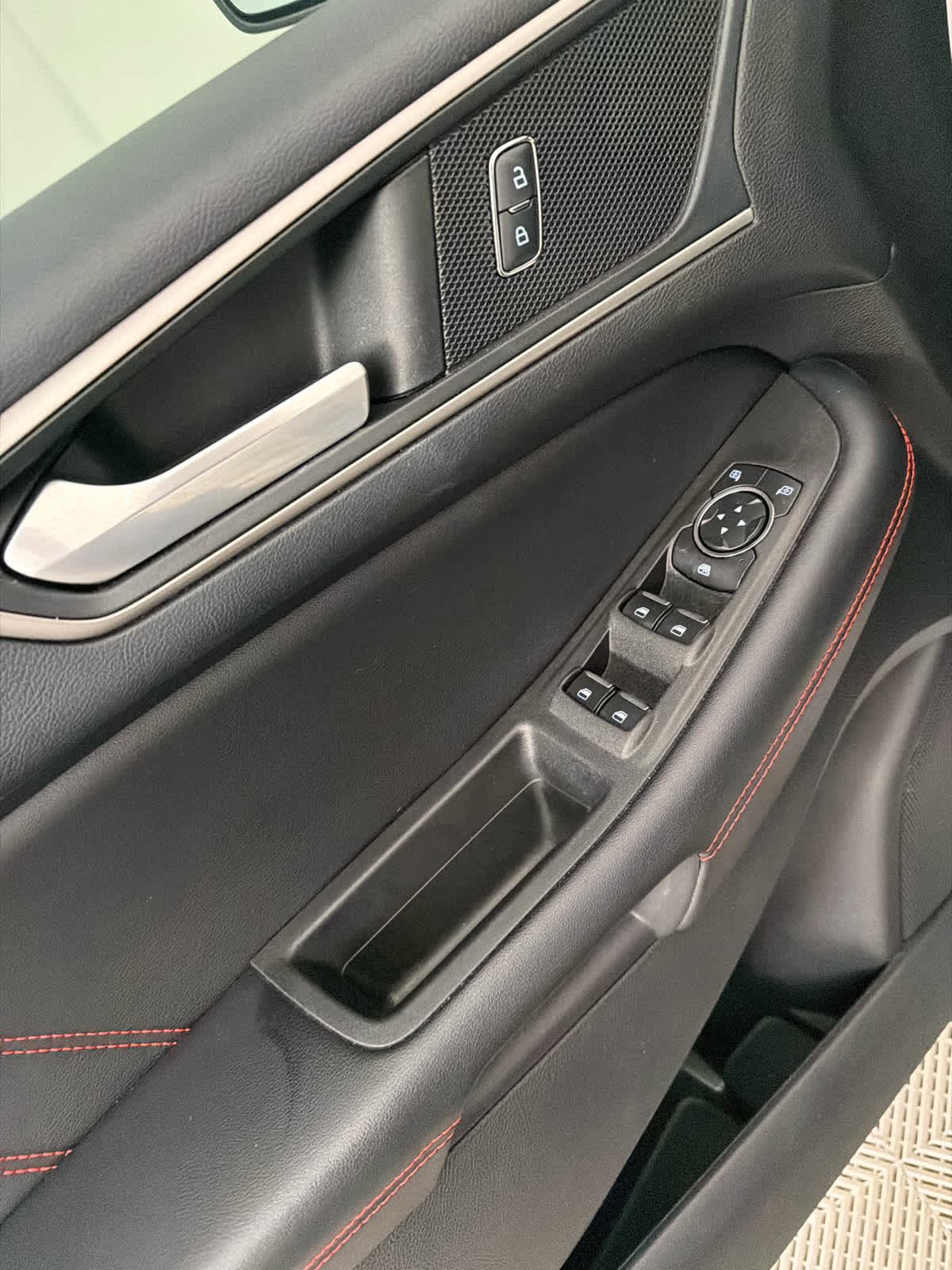 2022 Ford Edge ST-Line