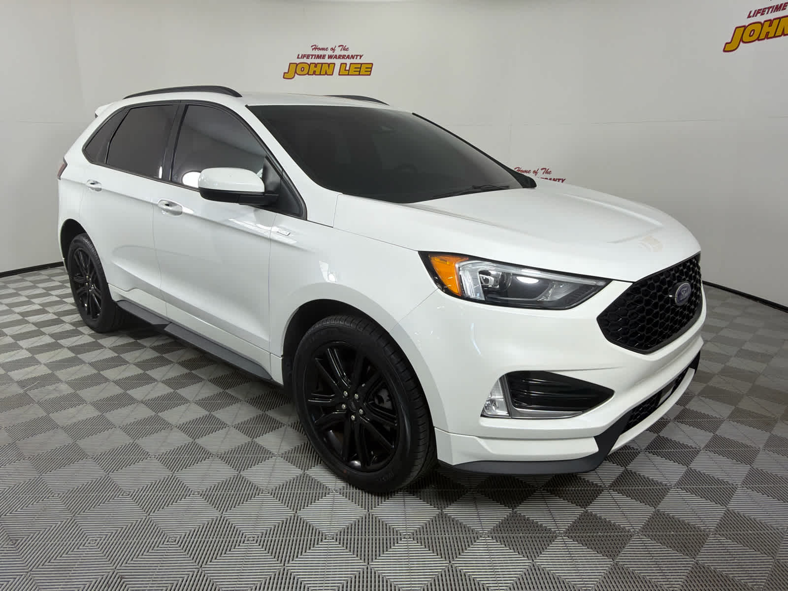 2022 Ford Edge ST-Line