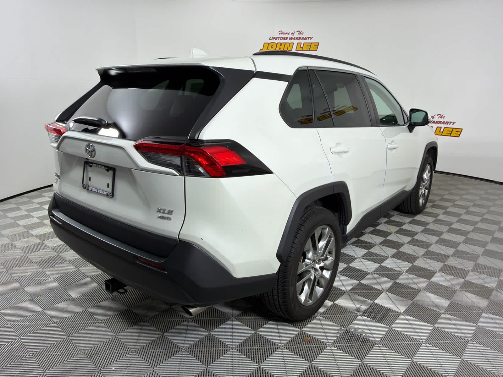 2021 Toyota RAV4 XLE Premium