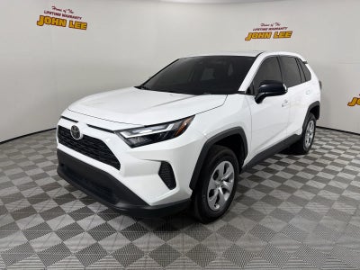2025 Toyota RAV4 LE