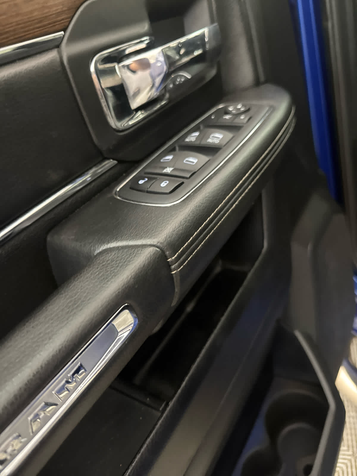 2015 RAM 3500 Laramie