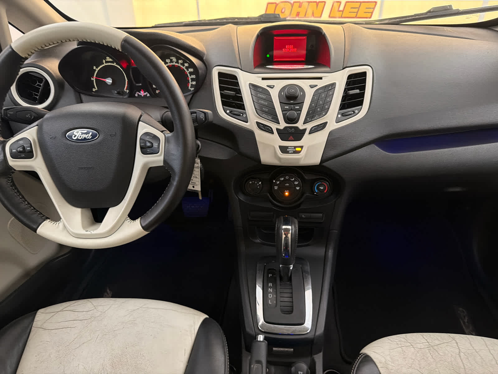 2012 Ford Fiesta SES