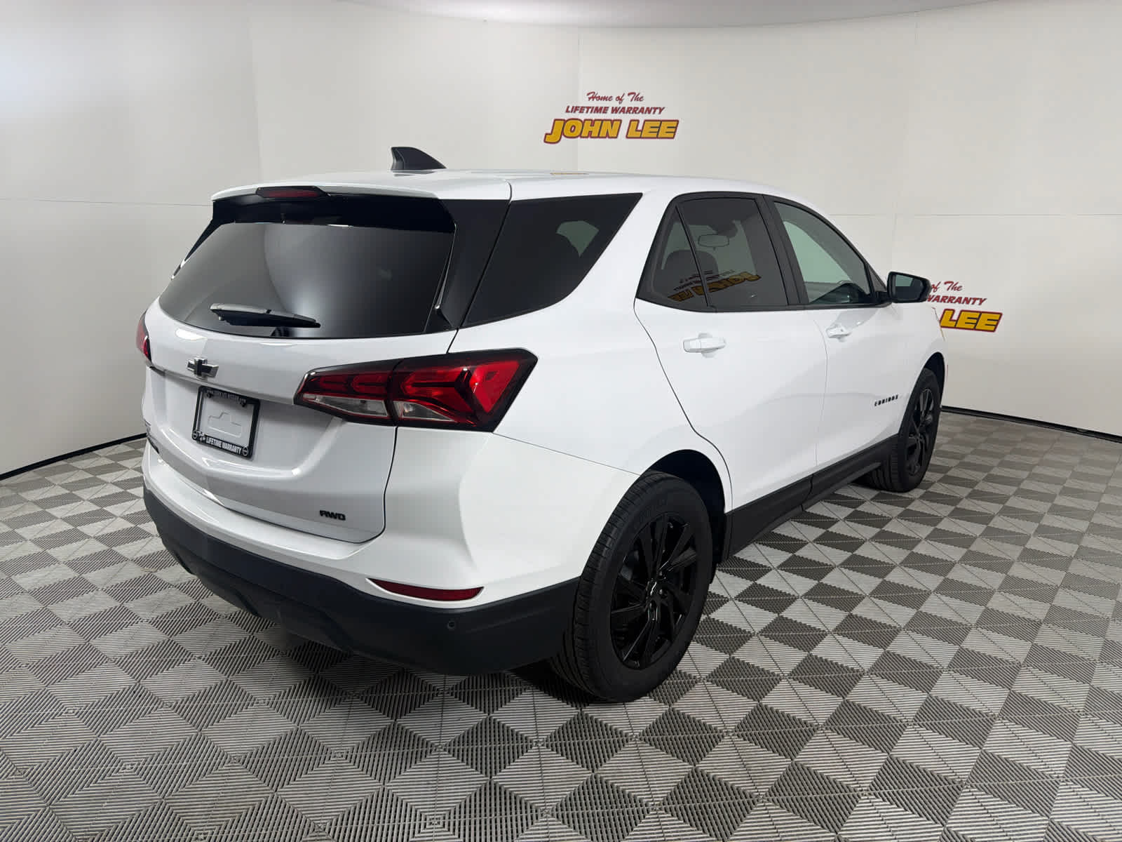 2023 Chevrolet Equinox LS